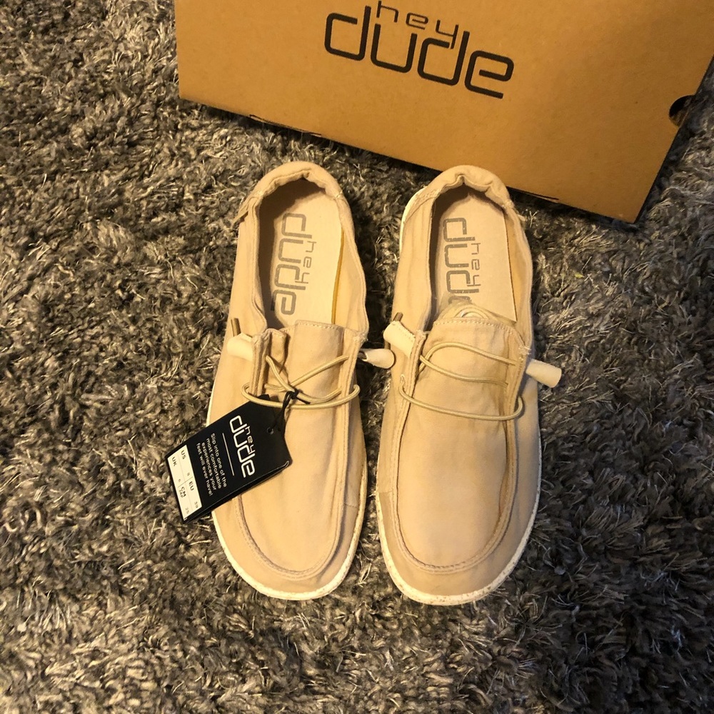 Hey dude shoes